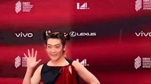 姜思达资料,跨界艺人，从主持人到演员的华丽蜕变