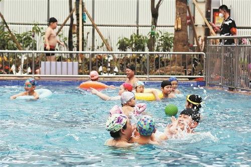 游泳 娱乐,游泳娱乐新体验