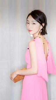 王梓璇的全部裙子照片